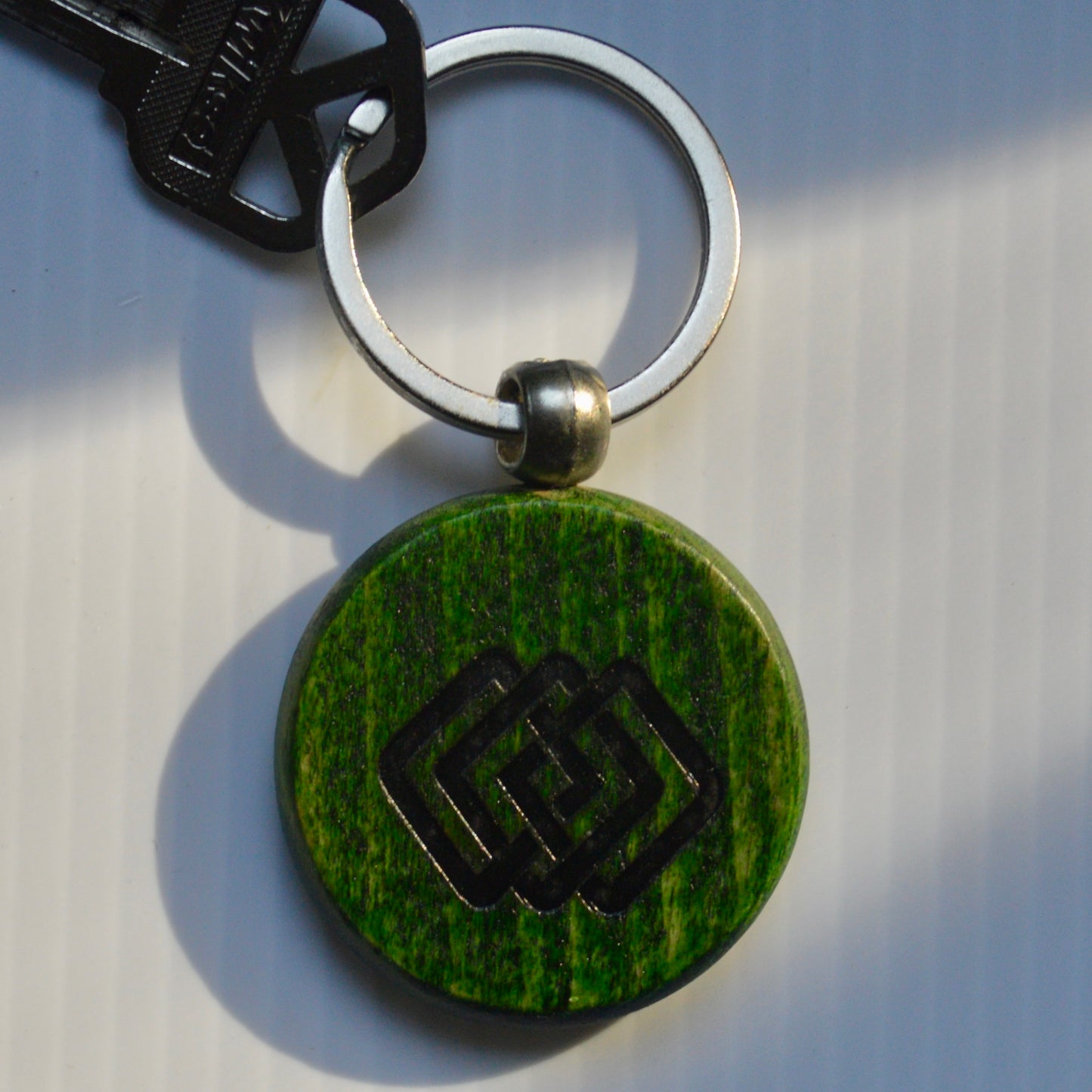 Evergreen Wood Keychain-ROUND